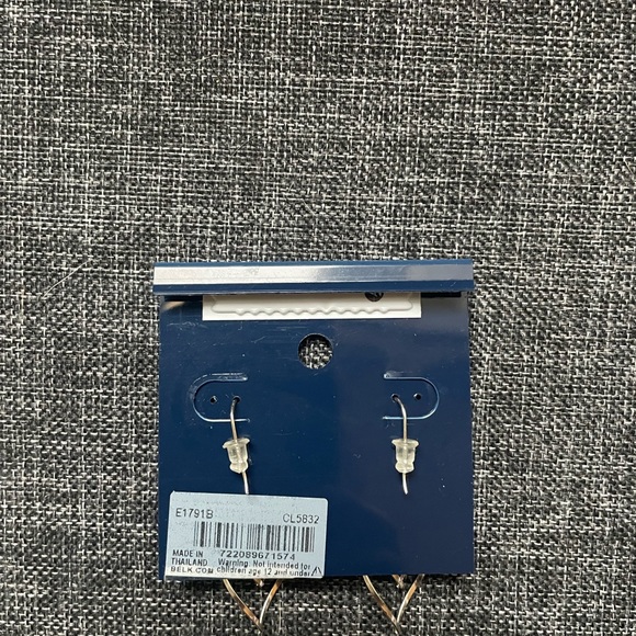 Sterling silver drop earrings - Picture 2 of 4